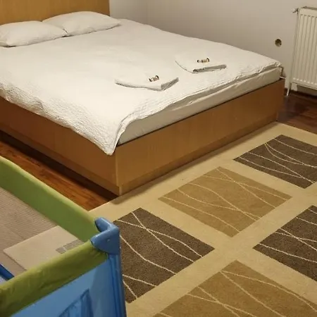 Lend Apartman In The Garden Miercurea Ciuc Exterior photo